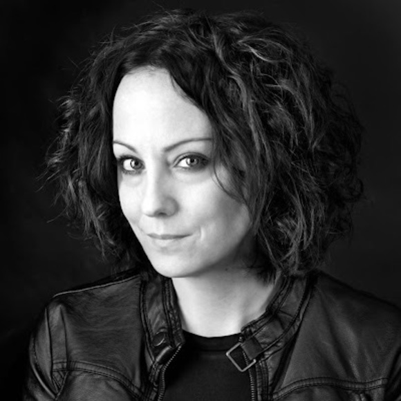 Meet your Posher, Claudine - Picture 1 of 1